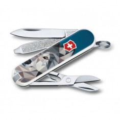  Victorinox Classic LE 2017 "The Wolf is coming Home" 0.6223.L1704